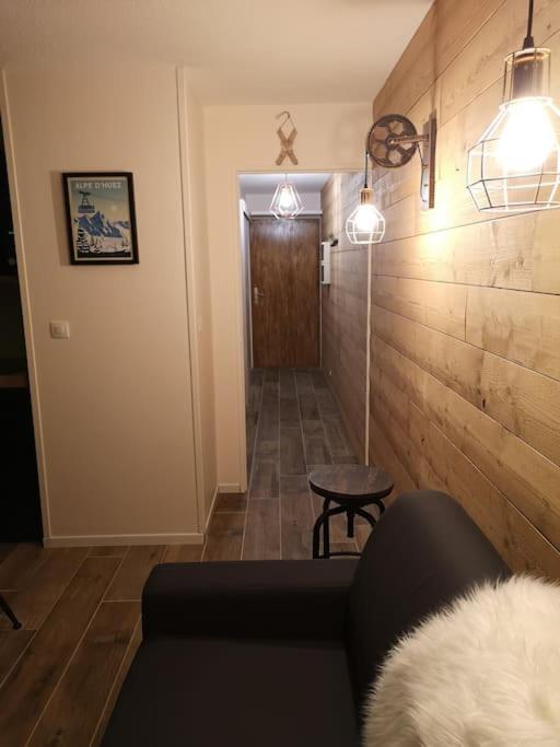 Au Pied Des Pistes Avec Parking Entierement Renove Apartment Huez Exterior foto